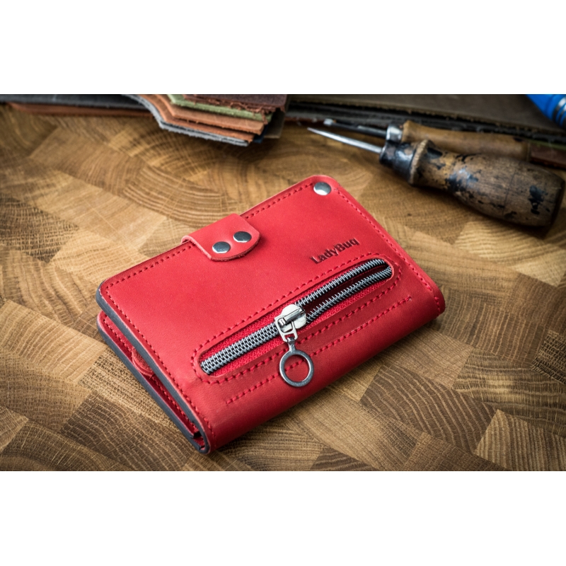 skórzany portfel ręcznie wykonany w kolorze czerwonym od