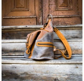 Skórzany plecak/torebka na ramię w jednym, plecak w kolorach Szary i Brązowy od Ladybuq Art