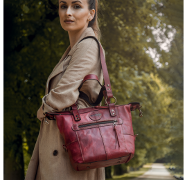 Original raspberry color leather woman handbag made by Ladybuq