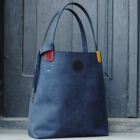 Beautiful, stylish bag in Navy Blue colour, bag with exterior pocket
