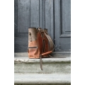 Rucksack im Vintage-Stil aus hochwertigem Leder, Rucksack und Tasche 2 in 1 in einzigartiger Farbvariation